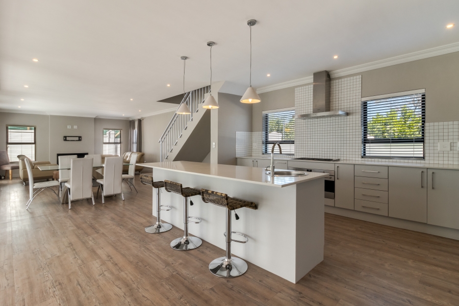 3 Bedroom Property for Sale in D’Stellen Estate Western Cape